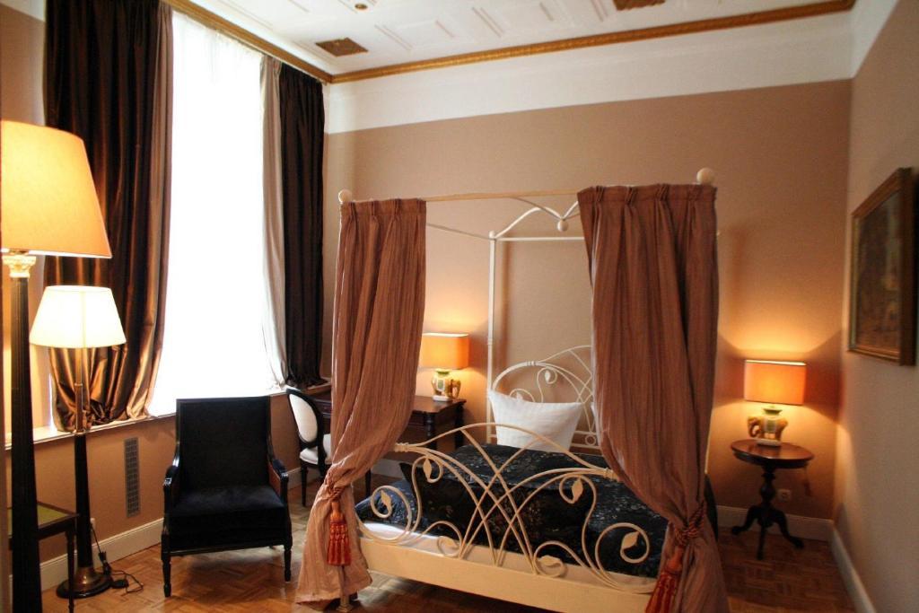 Hotel Alte Galerie Am Kudamm Berlim Quarto foto
